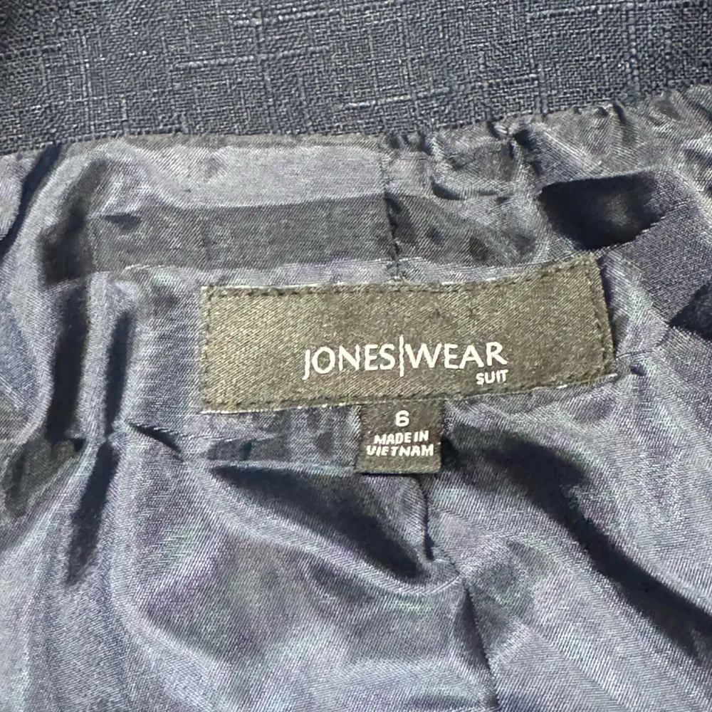 Jones Wear Navy Blazer - Image 4