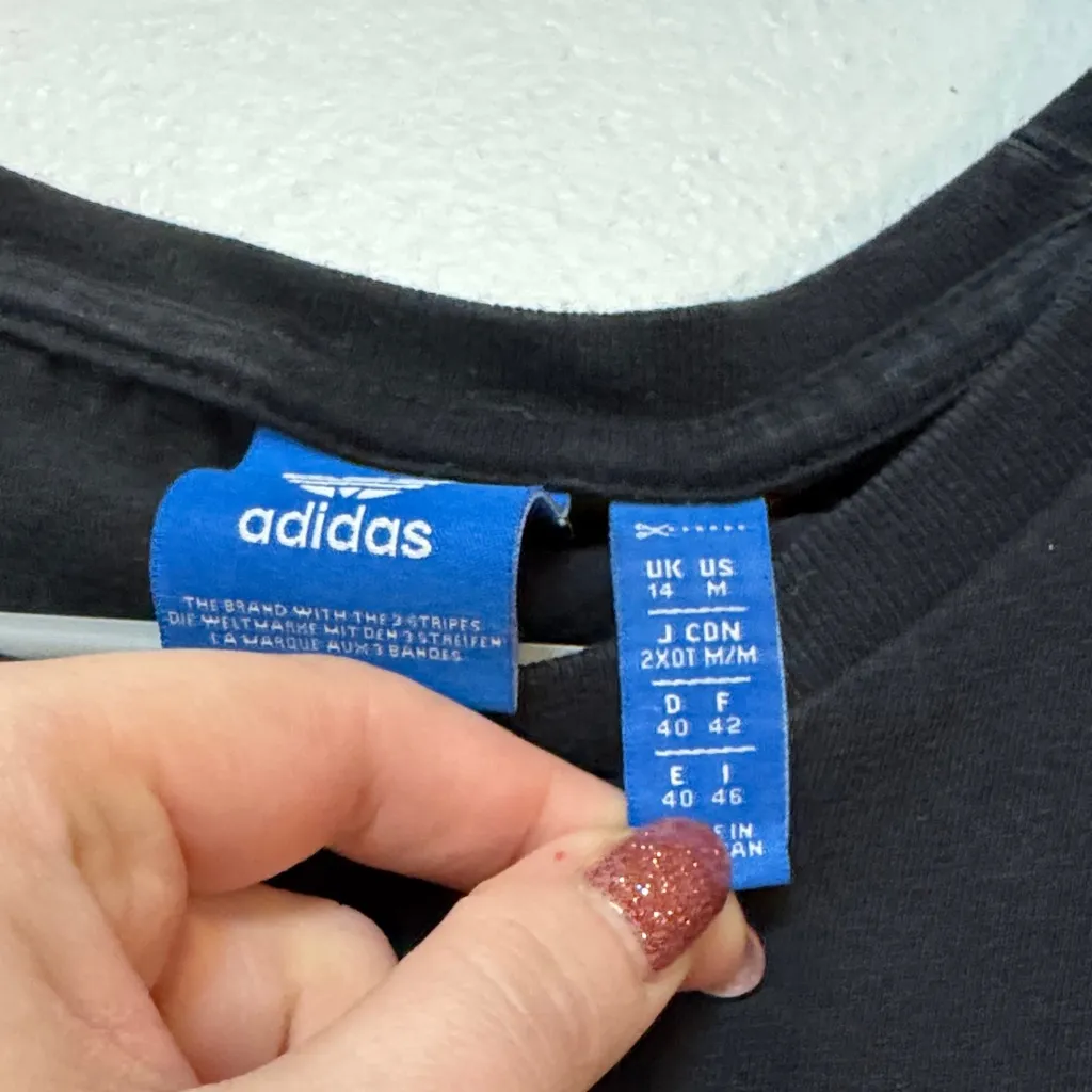 Adidas Size M Black Crop Top - Image 2