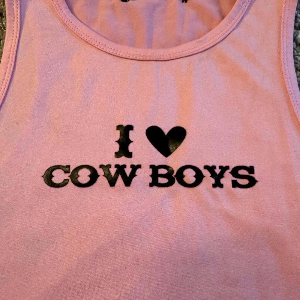 I Love Cowboys Pink Tank Top - Image 3
