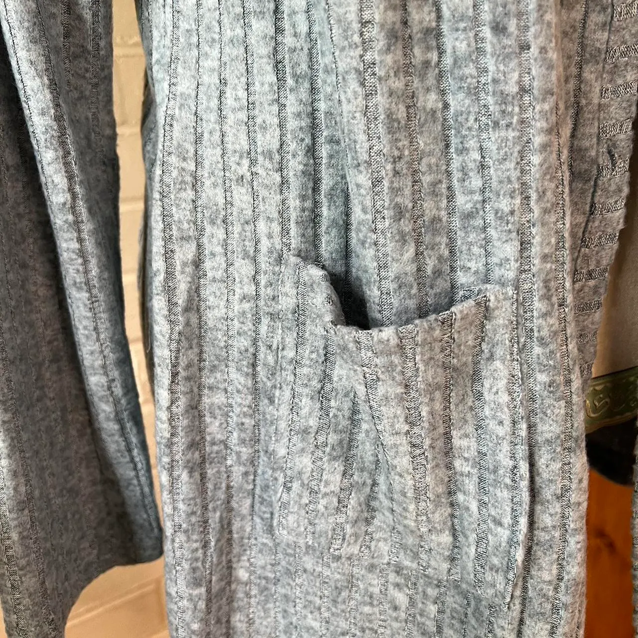 Sweater Cardigan Shacket Button Down Striped Pattern Size L - Image 4