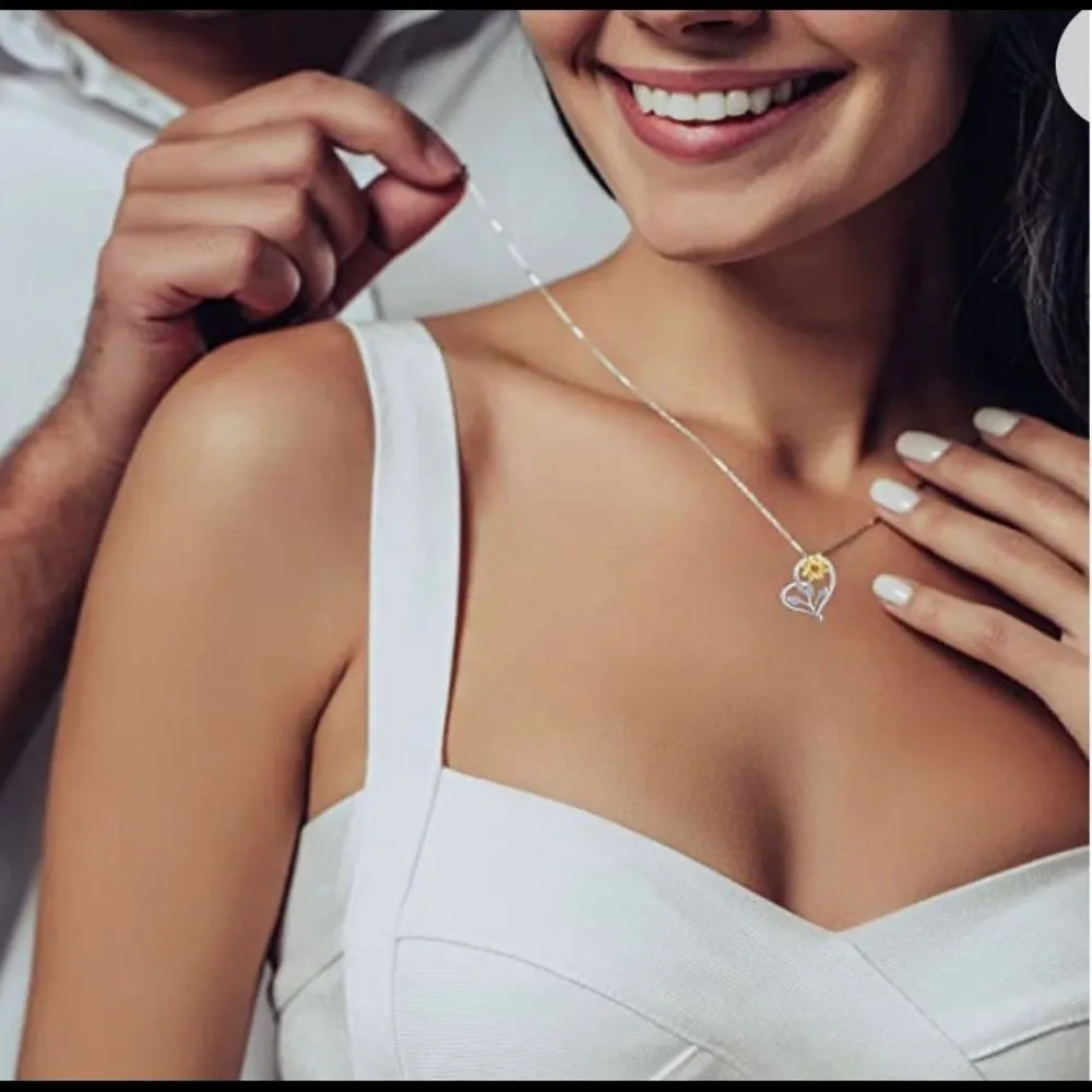 NIB 🌻❤️ Necklace‎ Silver - Image 4