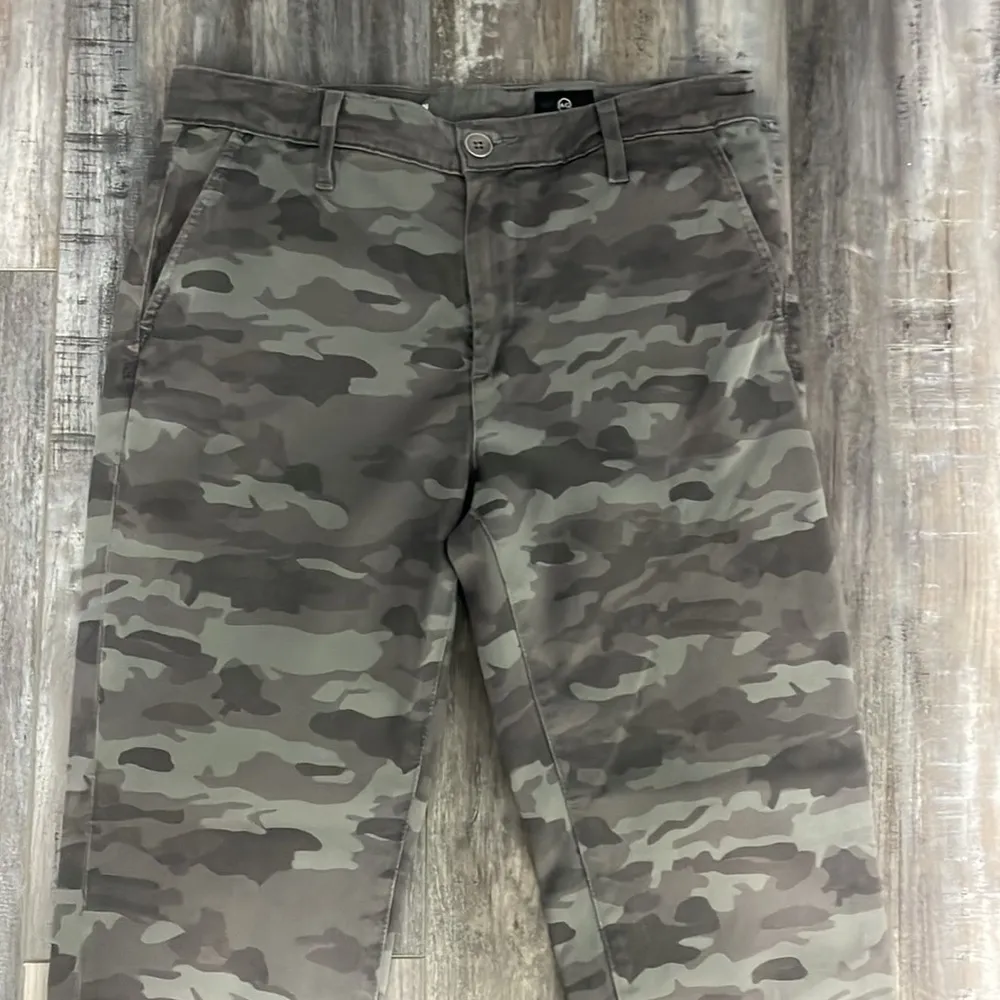 AG Adriano Goldschmied The Caden Tailored Trousers Camo Gray Print 26 - Image 4