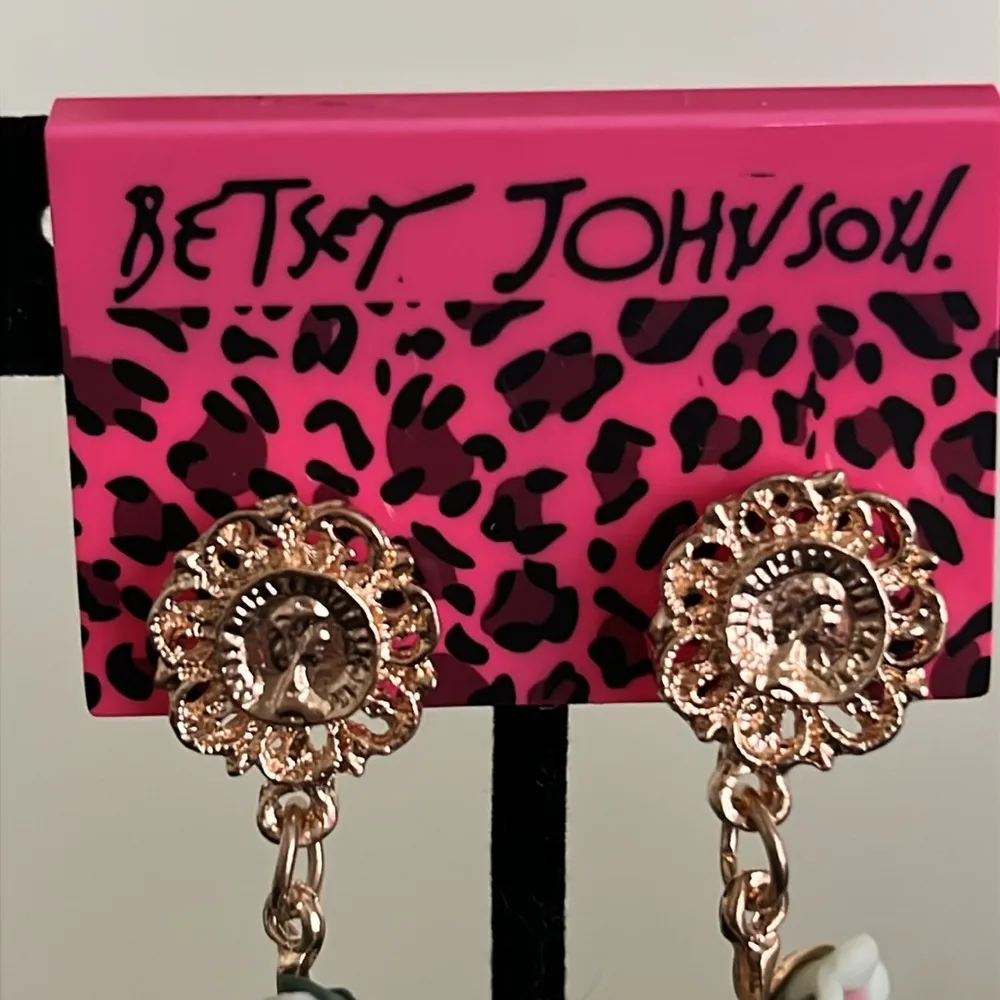 Betsey Johnson 's Enchanted Garden Earrings - Image 7