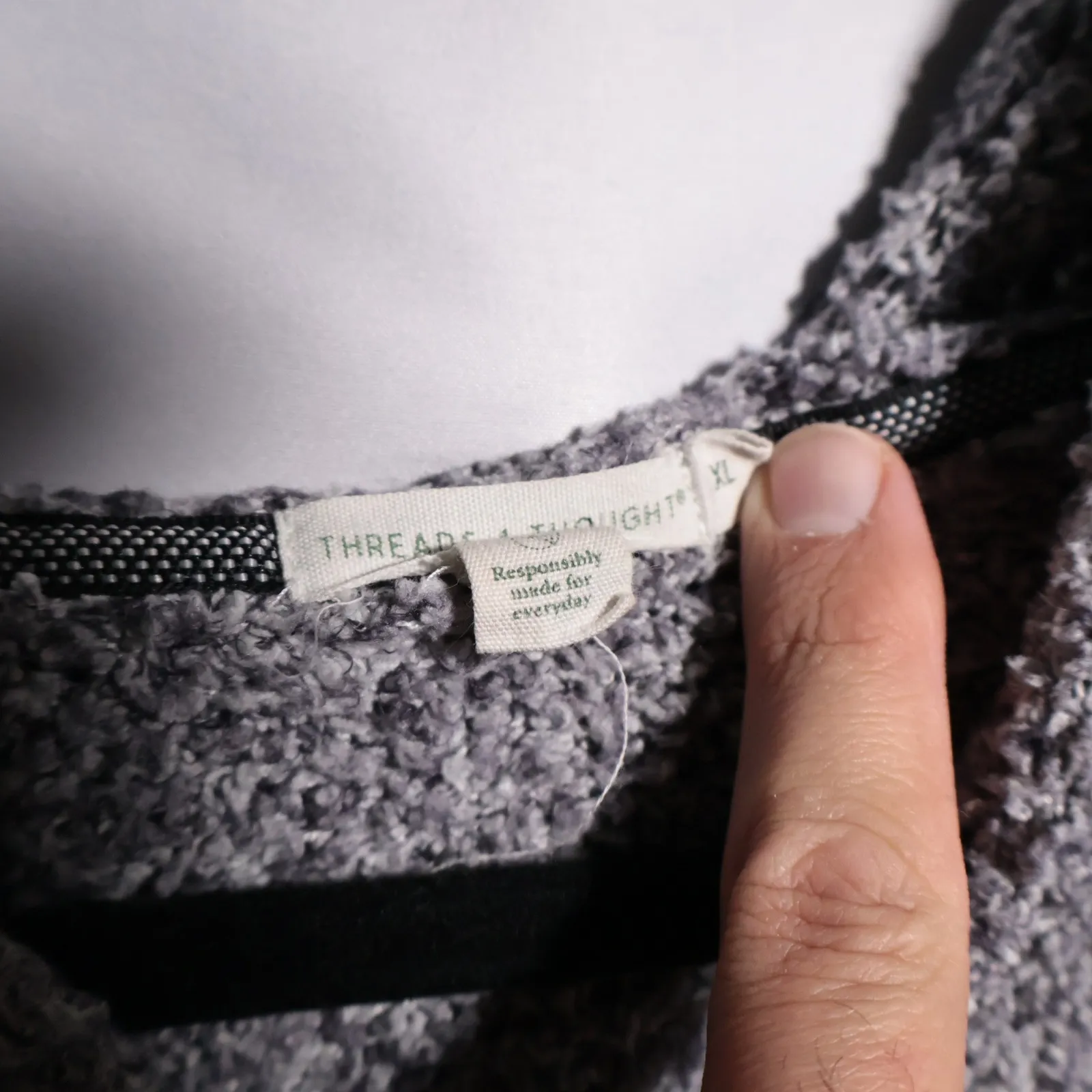 Threads 4 Thought Grey Chenille Knit Hoodie Zip Up Sweater Women's XL Ethical - Image 4