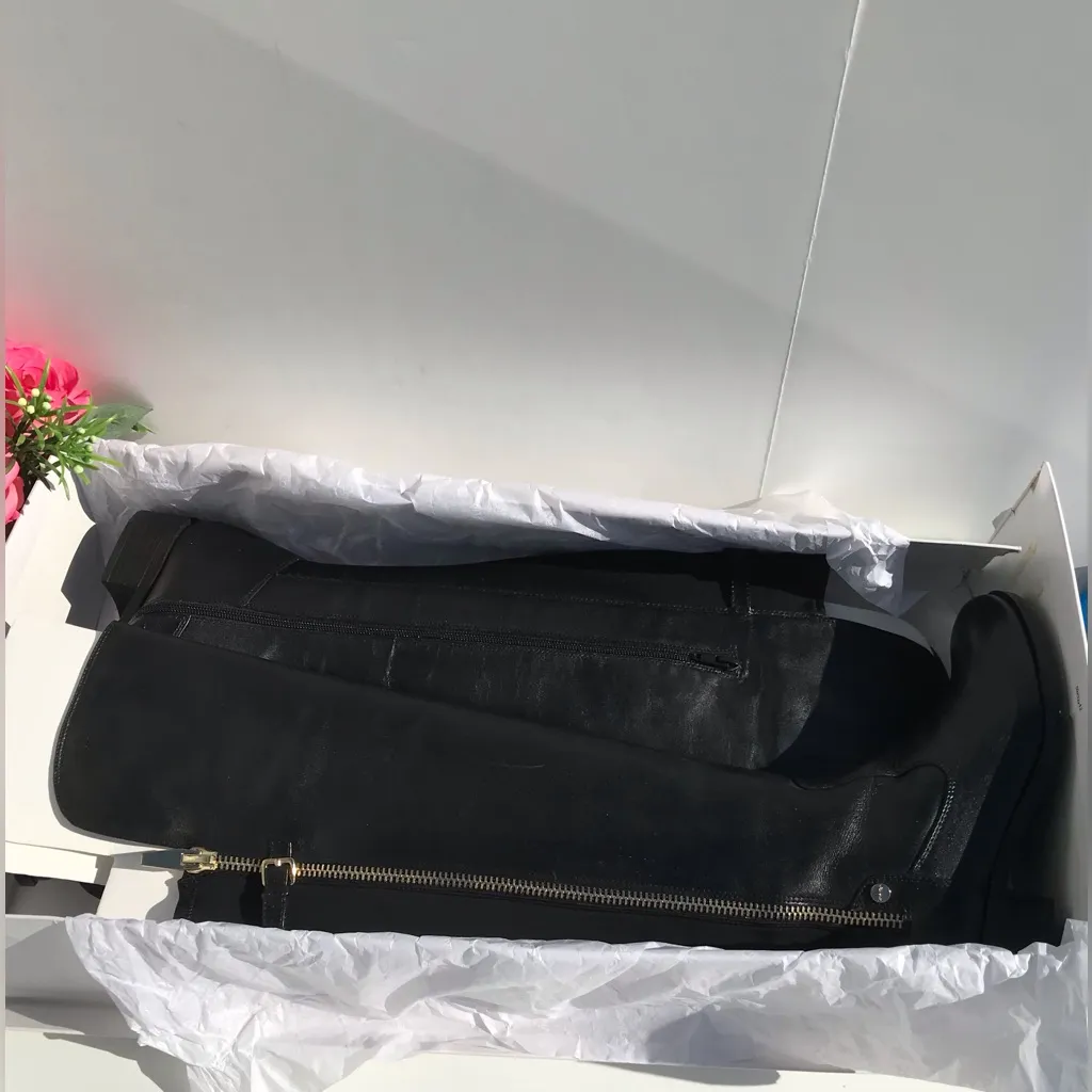 Calvin Klein  boots - Image 8