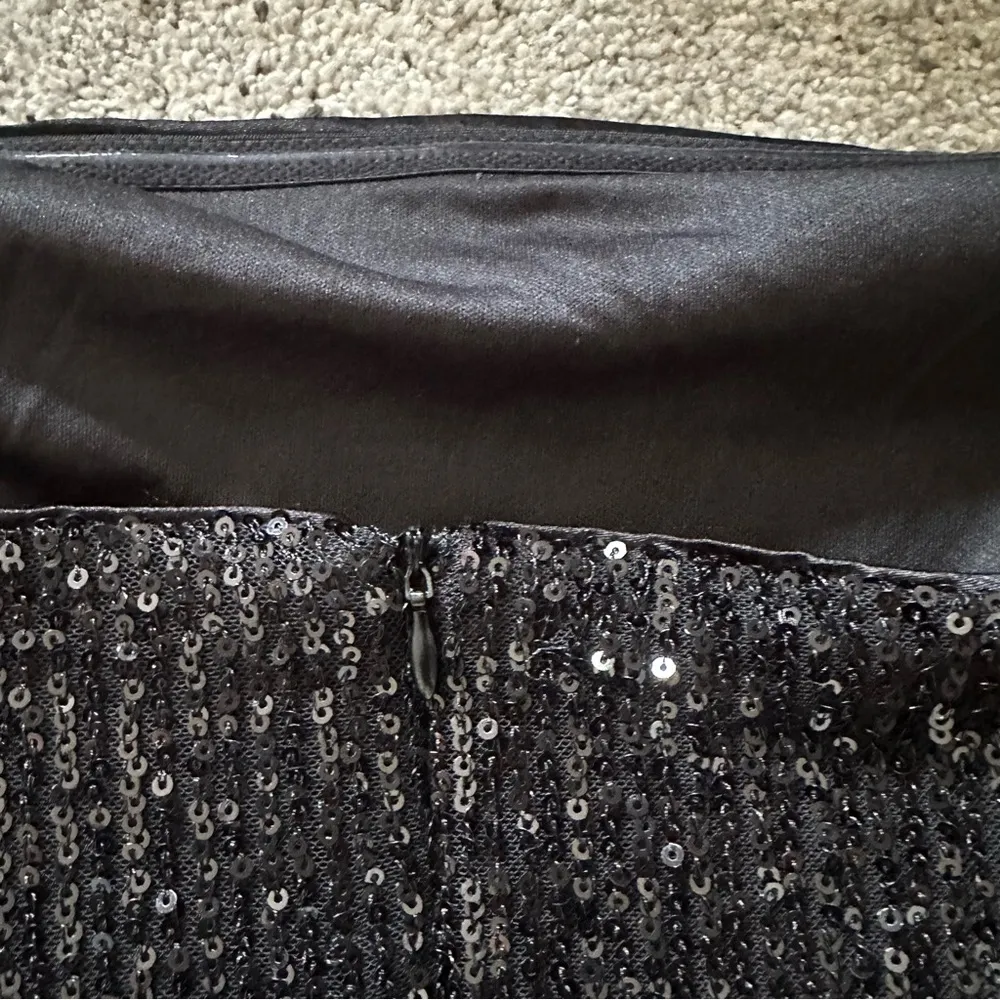 She + Sky Black Sequin Strapless Jumpsuit - Image 4