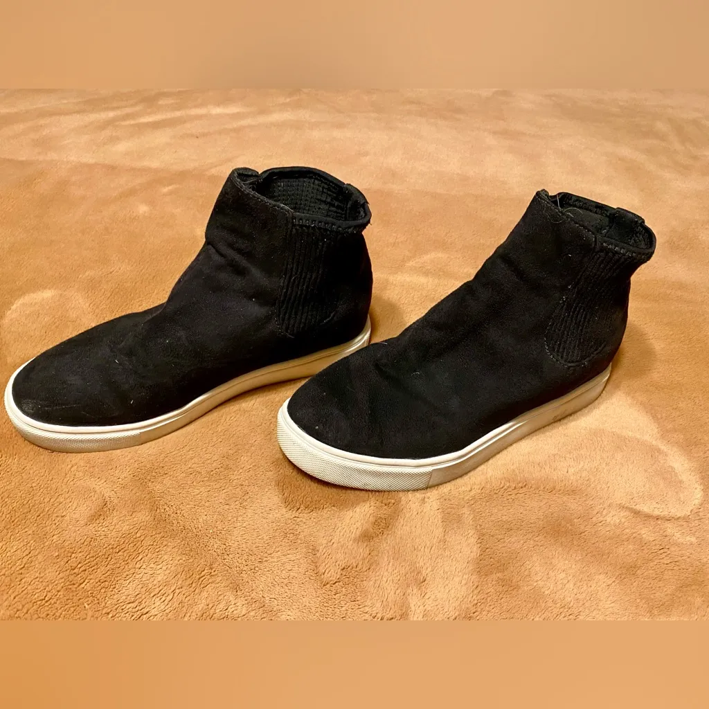 Soda Black Slip on Sneaker Shoe - Image 5