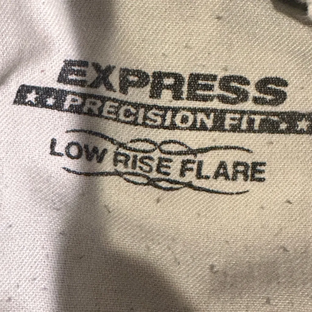 Express Precision Fit Blue Jeans
Vintage - Image 5