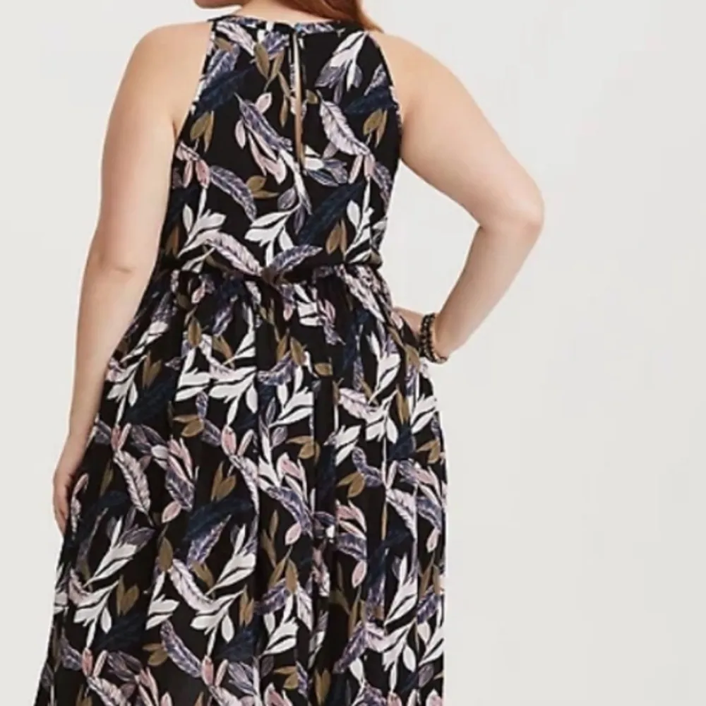 Challis high neck sleeveless high low dress, size large - Image 2