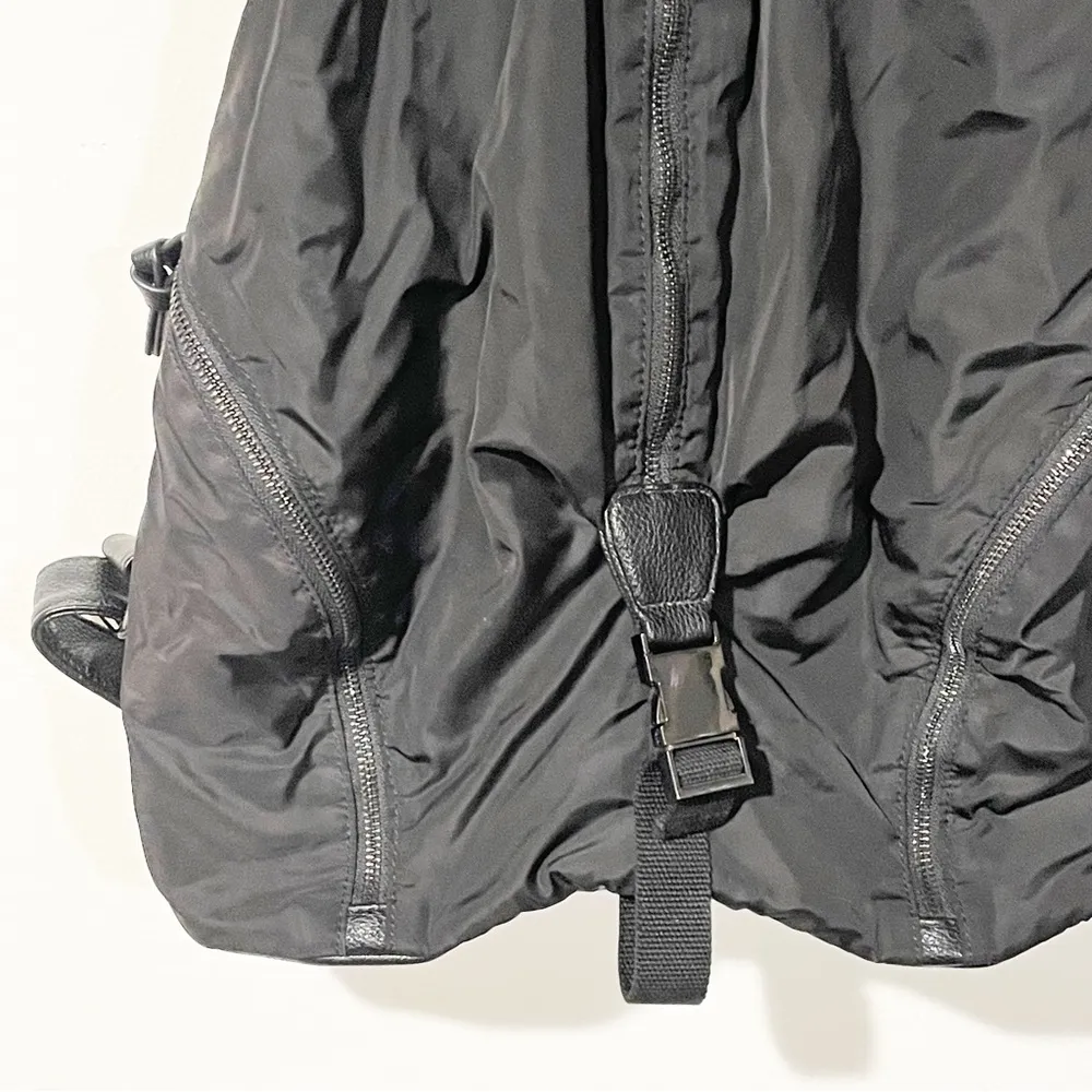 Fabletics Black Full Zip One Shoulder Sling Athletic Backpack - Image 2