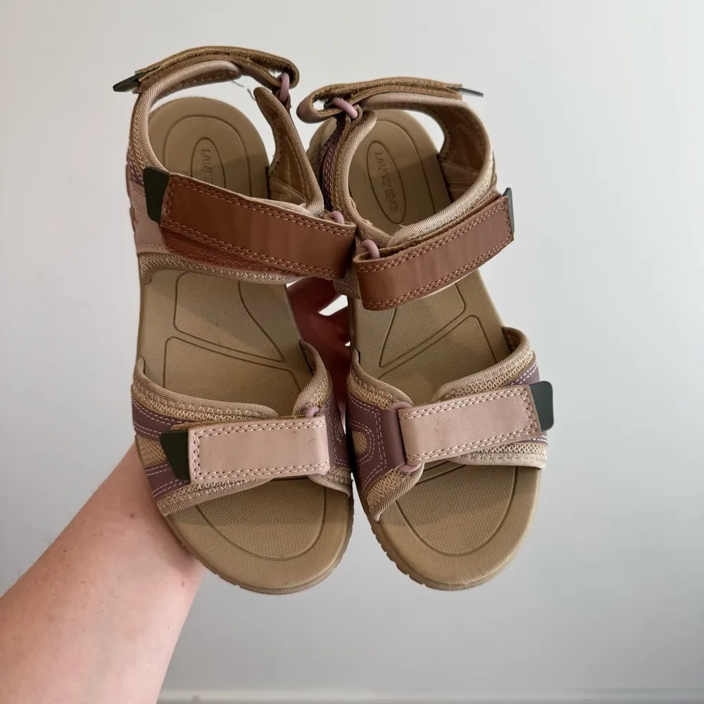 Lands End Women's All Weather Everyday Sandals in Mauve Quartz Size 6B - Image 4