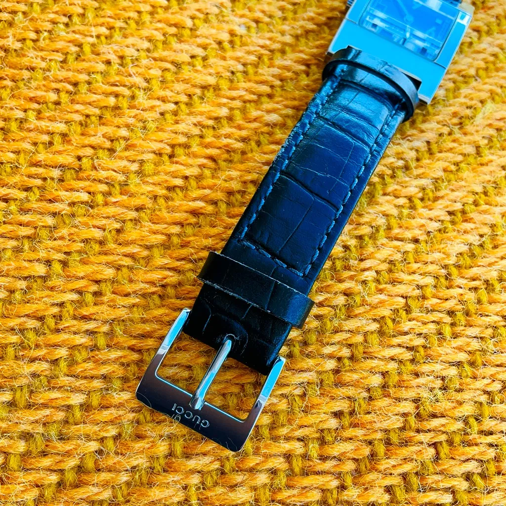 Gucci watch UNISEX 🖤❤️ - Image 10