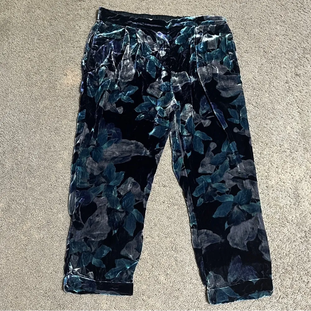 Johnny Was Glowing Iris Cuffed Pant Sill Velvet Blue Floral Large - Image 6