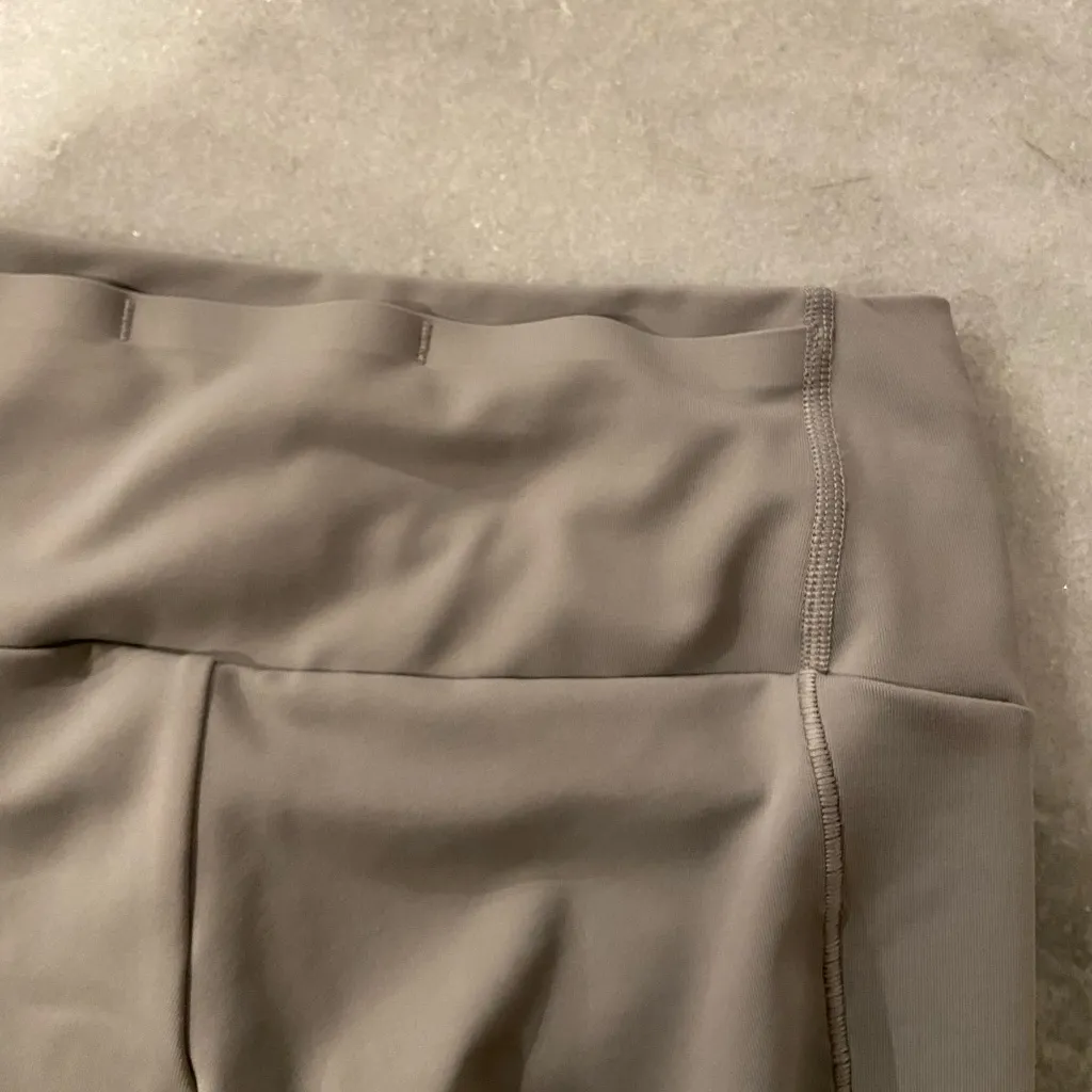 Gymshark Size S Gray Ankle Activewear Leggings Cropped Pockets Stretch Comfort - Image 4