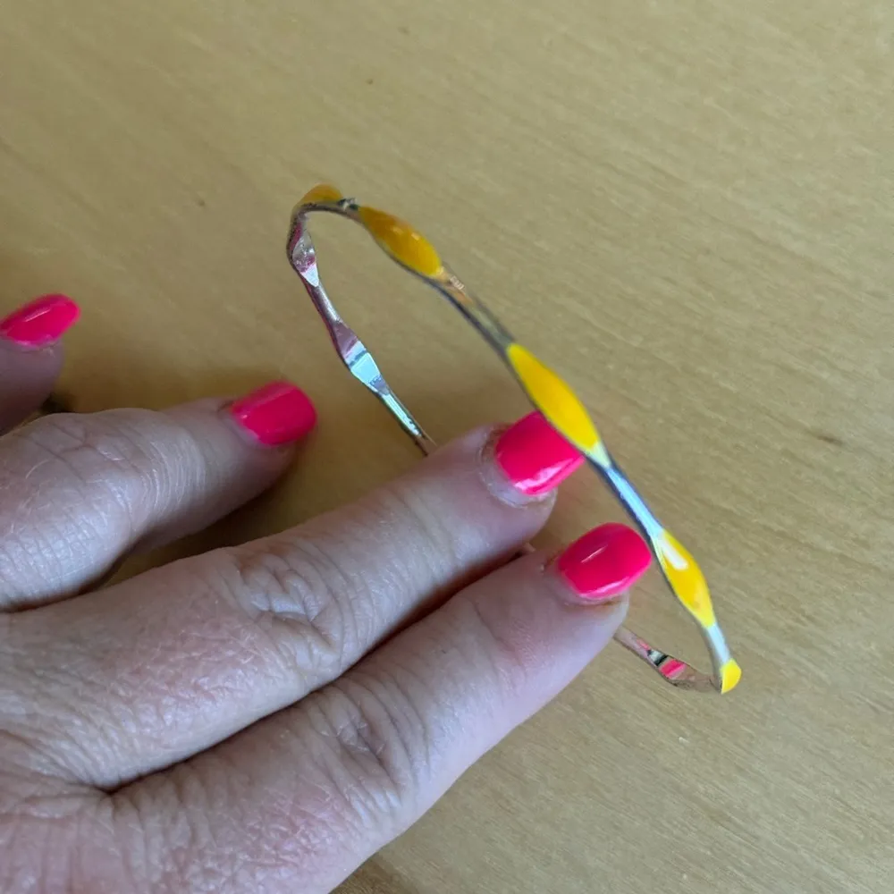 Silver and Yellow Bangle Bracelet Size 6 - Image 2