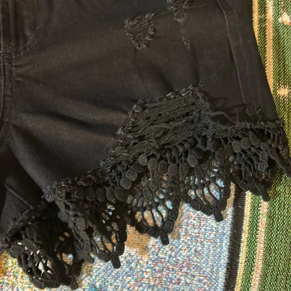 Madden NYC Size 9 Charocal Distressed Jean Shorts - Image 2