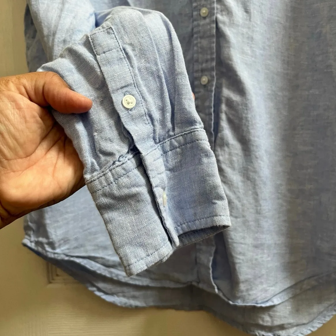 Everlane Light Blue Breathable Linen Relaxed Button Down Shirt Size 4 Preppy - Image 7