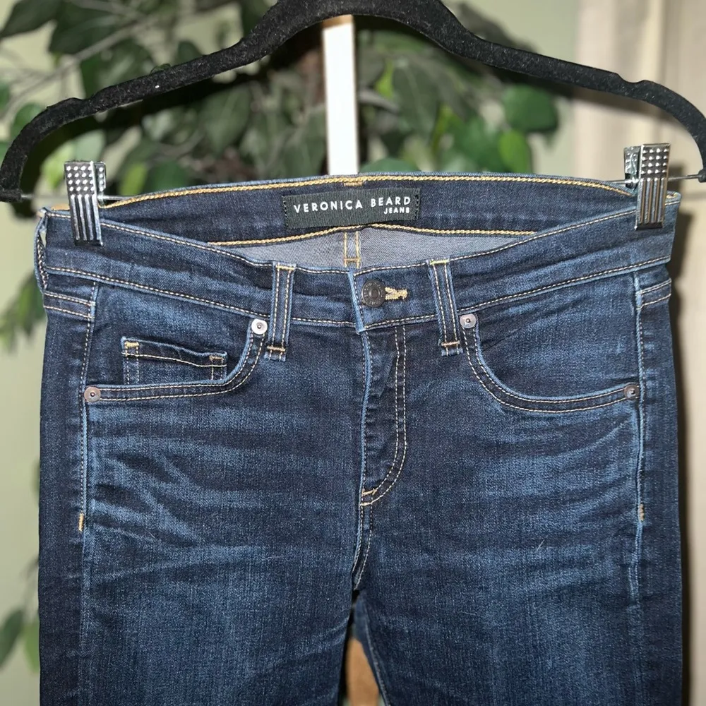 VERONICA BEARD Brooke 8.5" Skinny Jeans in Deep Blue Size US 26 - Image 3