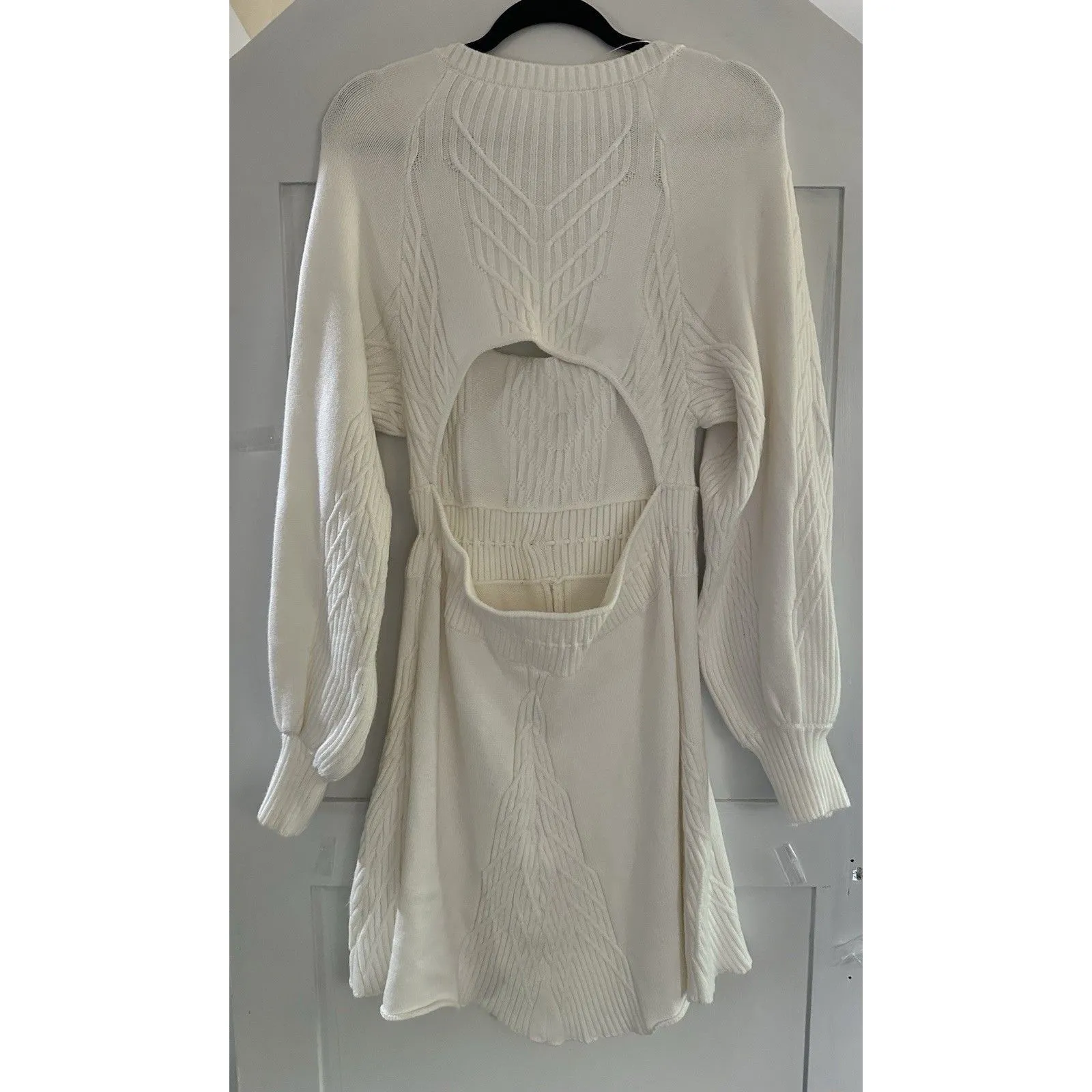 Free People Women's Ivory Emmaline Balloon Sleeve Sweater Dress Sz L  NWT - Image 4