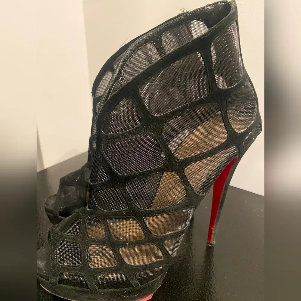 Christian Louboutin Altarakna 150 Black Mesh Ankle - Image 5