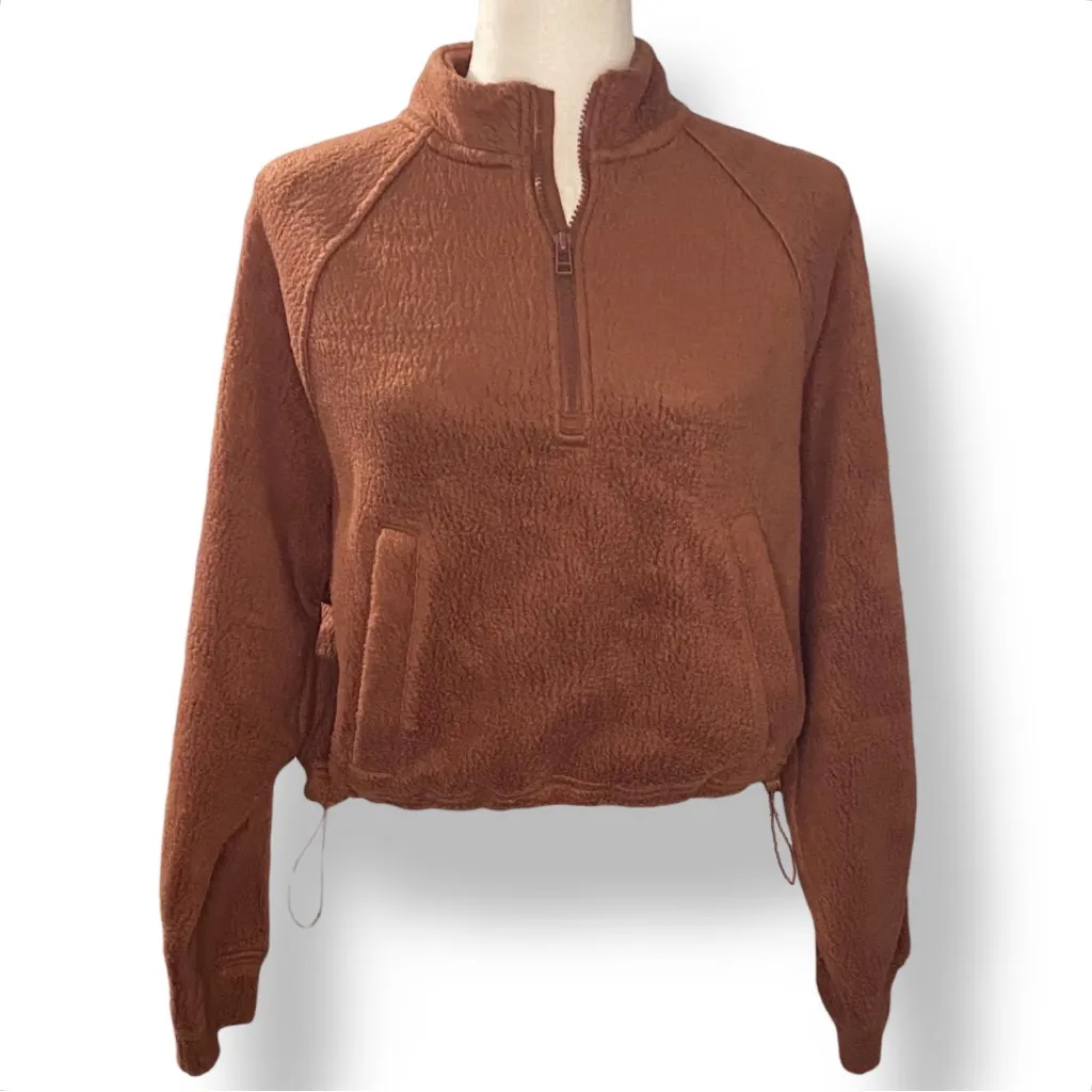 Old Navy Oversized Sherpa Half-Zip Cropped Sweatshirt  Super  Soft Size XS Brown - Image 2