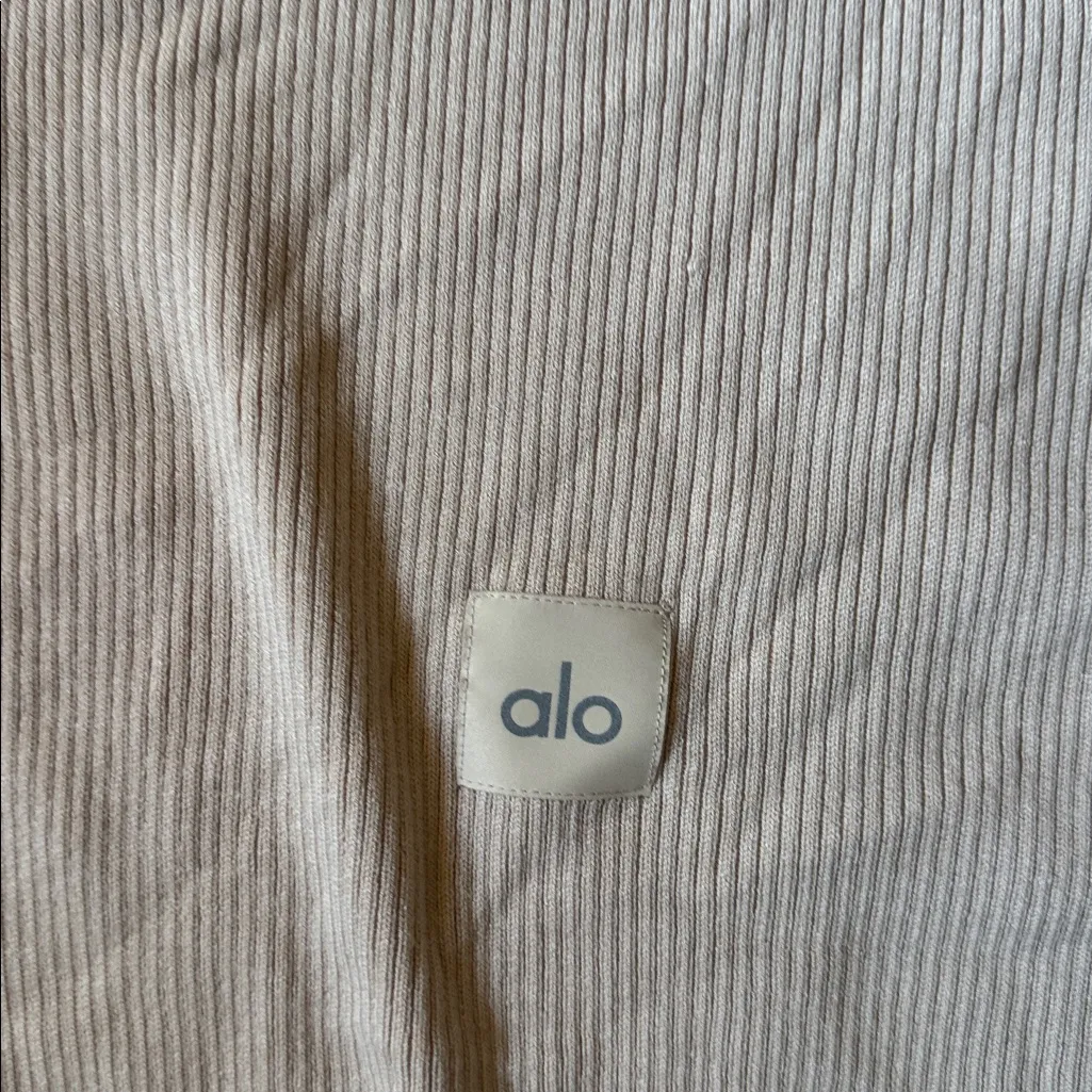 ALO Yoga Ribbed Vest in Soft Beige - Image 3