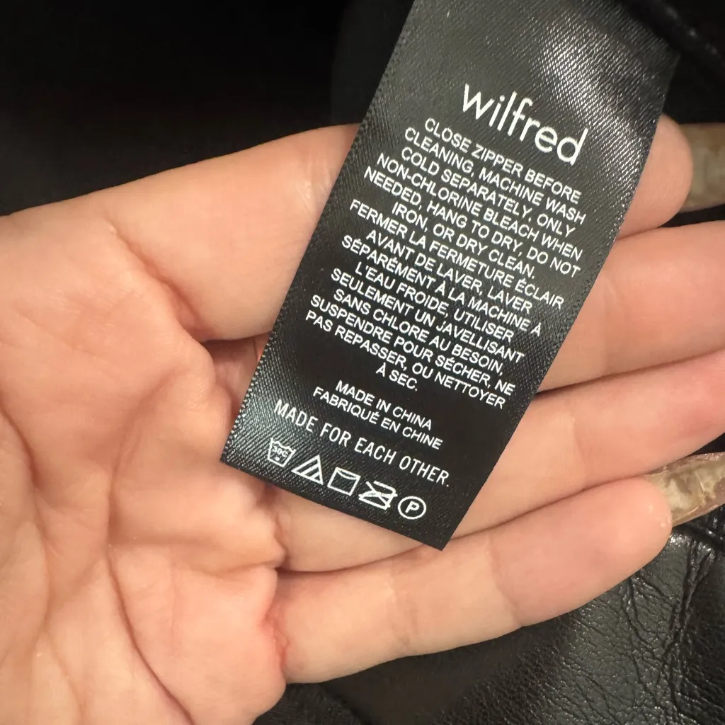 NWOT Wilfred Black Straight Leg Pants - Image 9