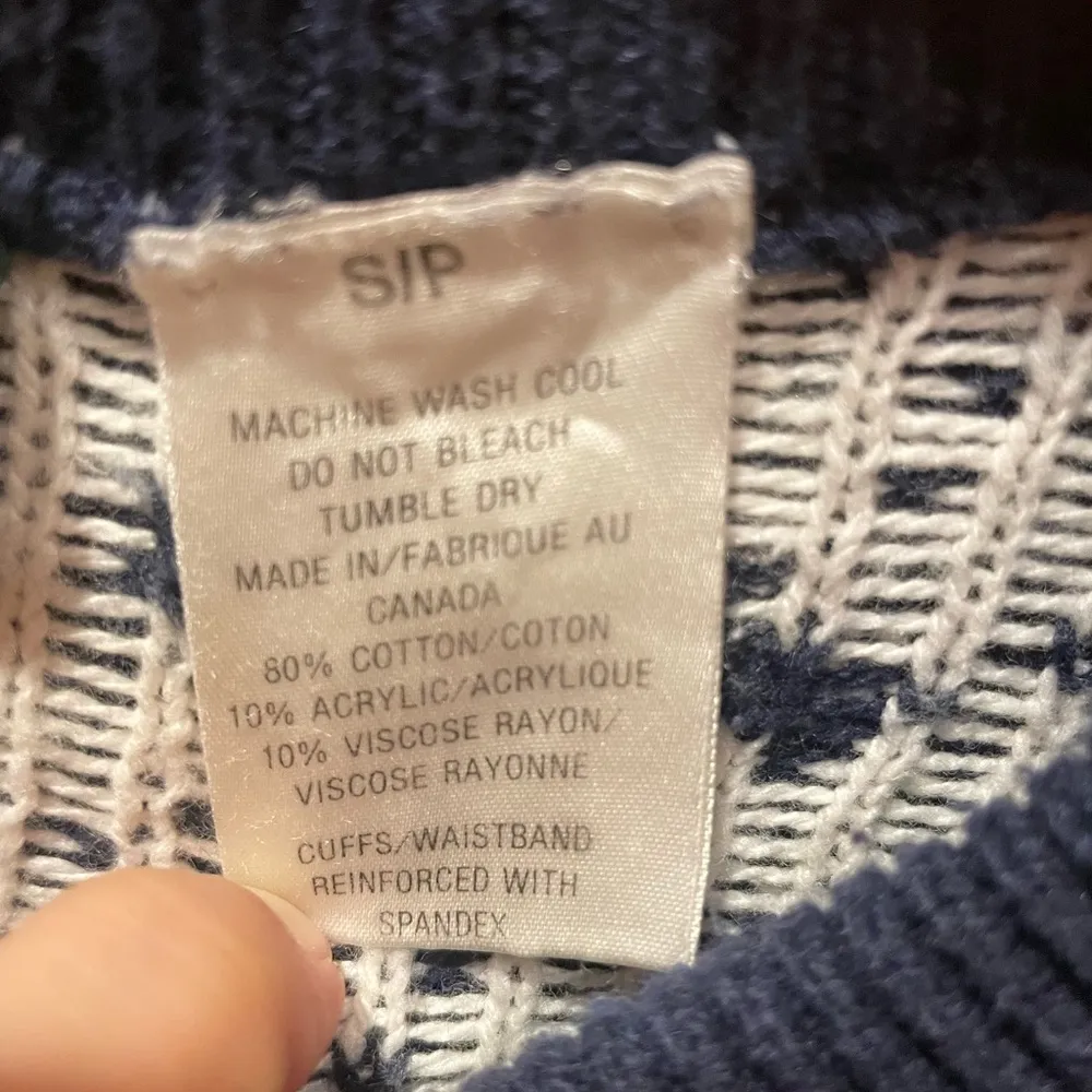 Northern Reflections Vintage  Chunky Cardigan Small - Image 4