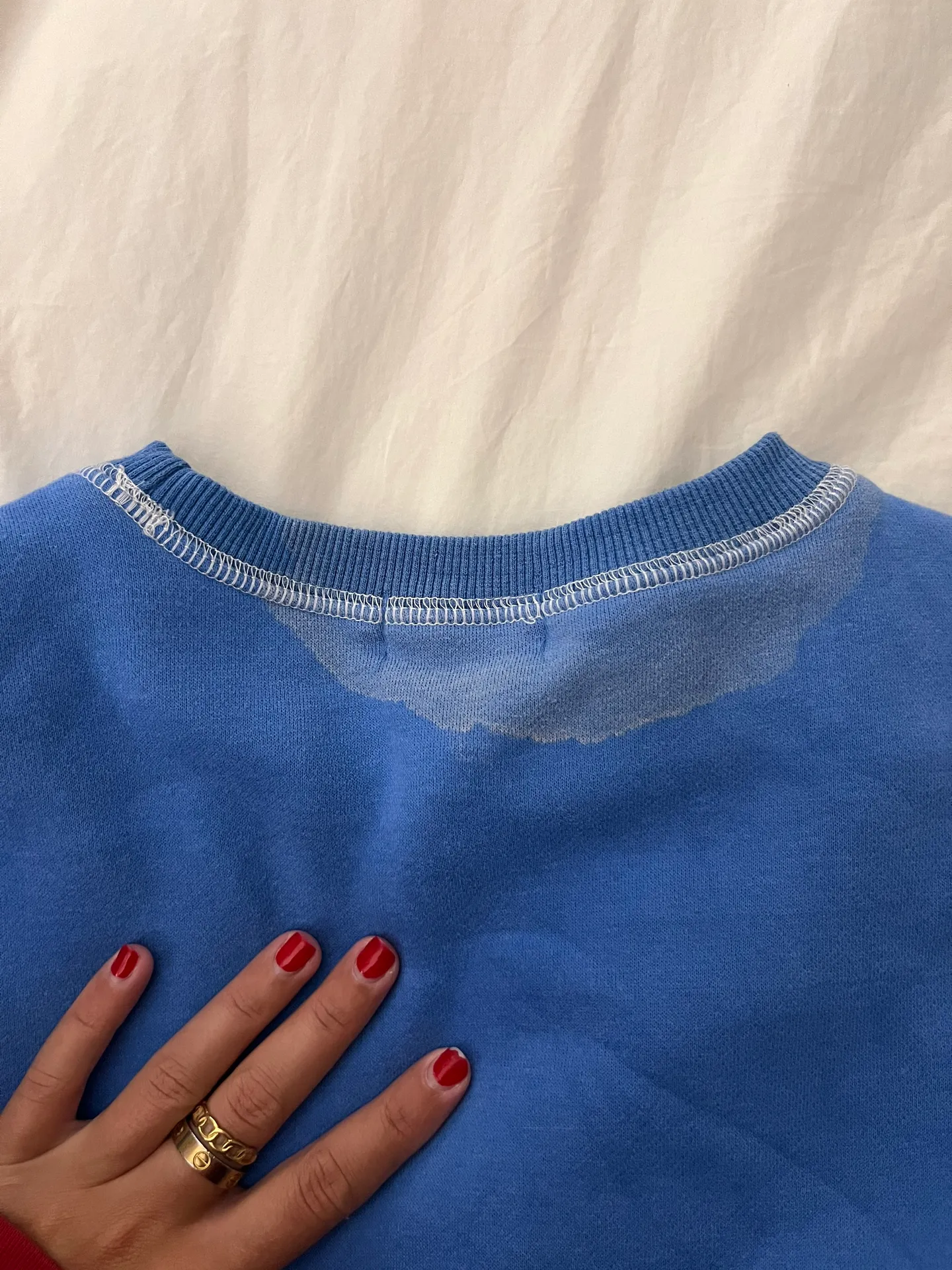Cropped Sweatshirt - Image 3