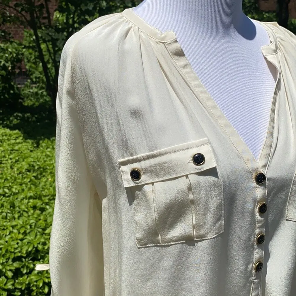 Yumi Kim Cream Silk Collarless V-Neck Blouse - Image 3