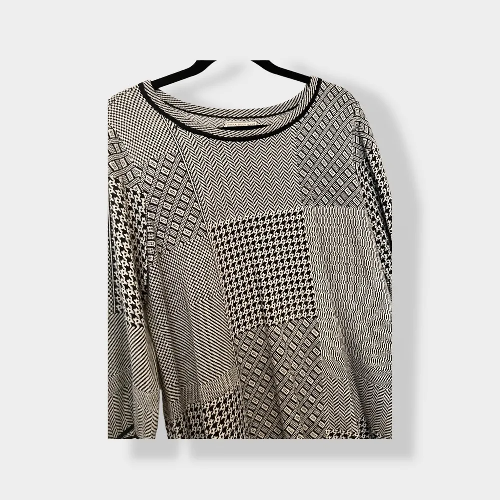 Dana Buchman - Patchwork Sweater‎ - Image 5