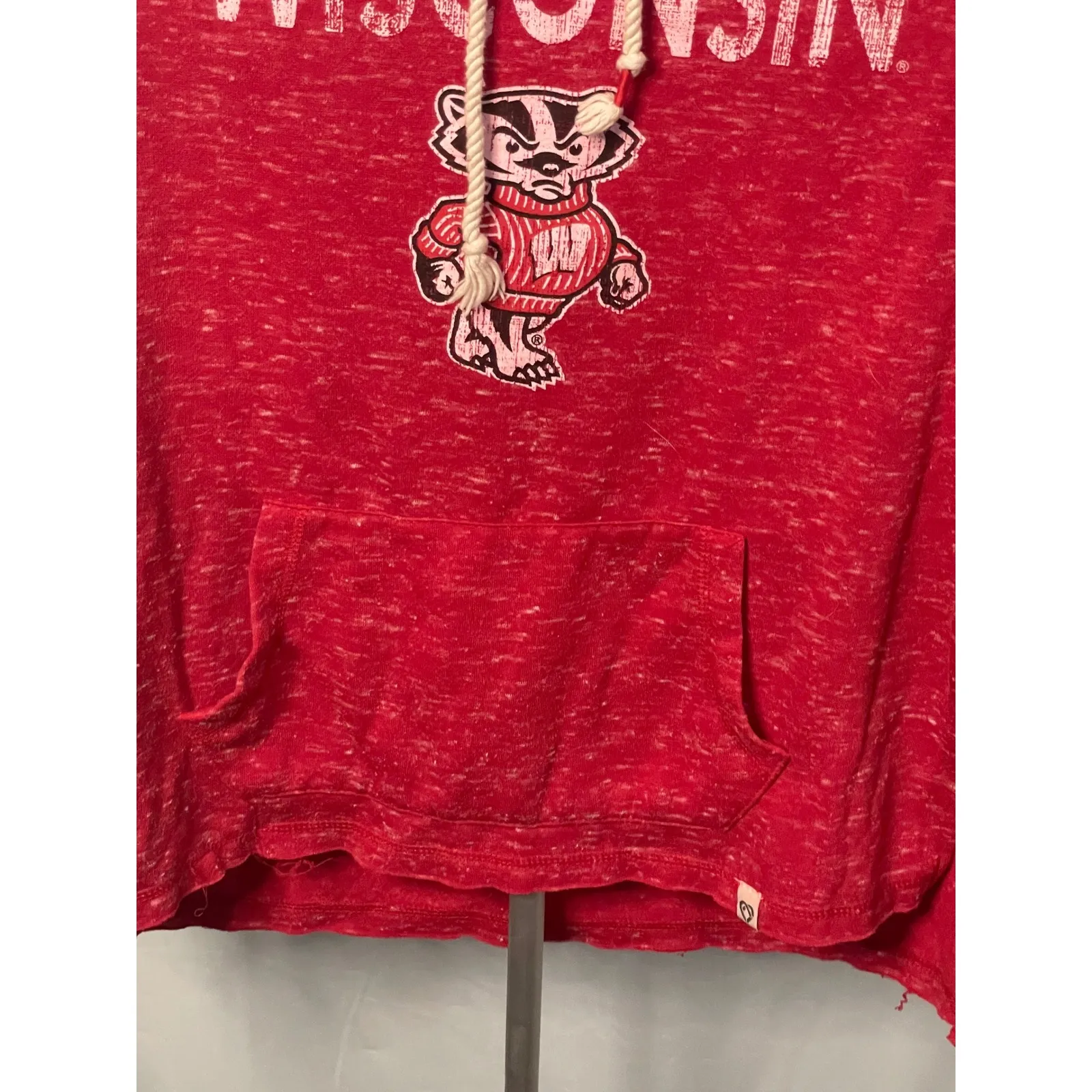 Wisconsin Badgers Colosseum Women's Hoodie Red White Heathered‎ Sweatshirt M - Image 3