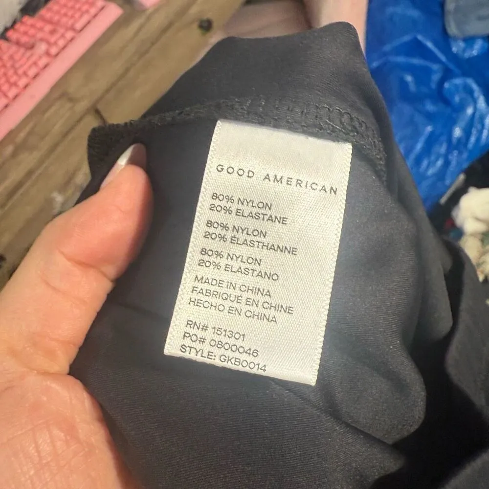 Good American Women’s 2 Black Stretchy Flare Pull on Pants - Image 7