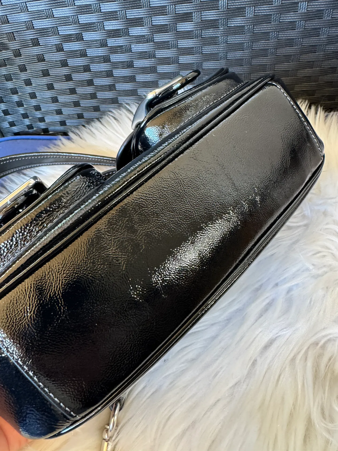 NWT  Ashton Baguette Bag CV943 - Image 5