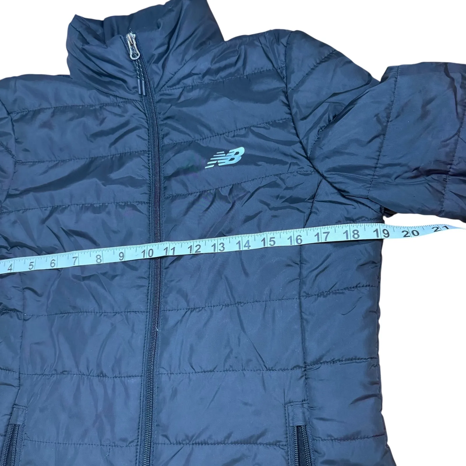 New Balance Women's Puffer Jacket Black Full Zip Stand Collar Quilted Warm - Image 8