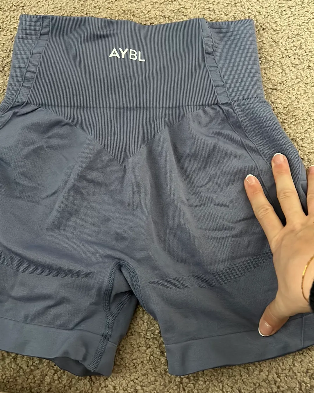 seamless workout shorts - Image 3