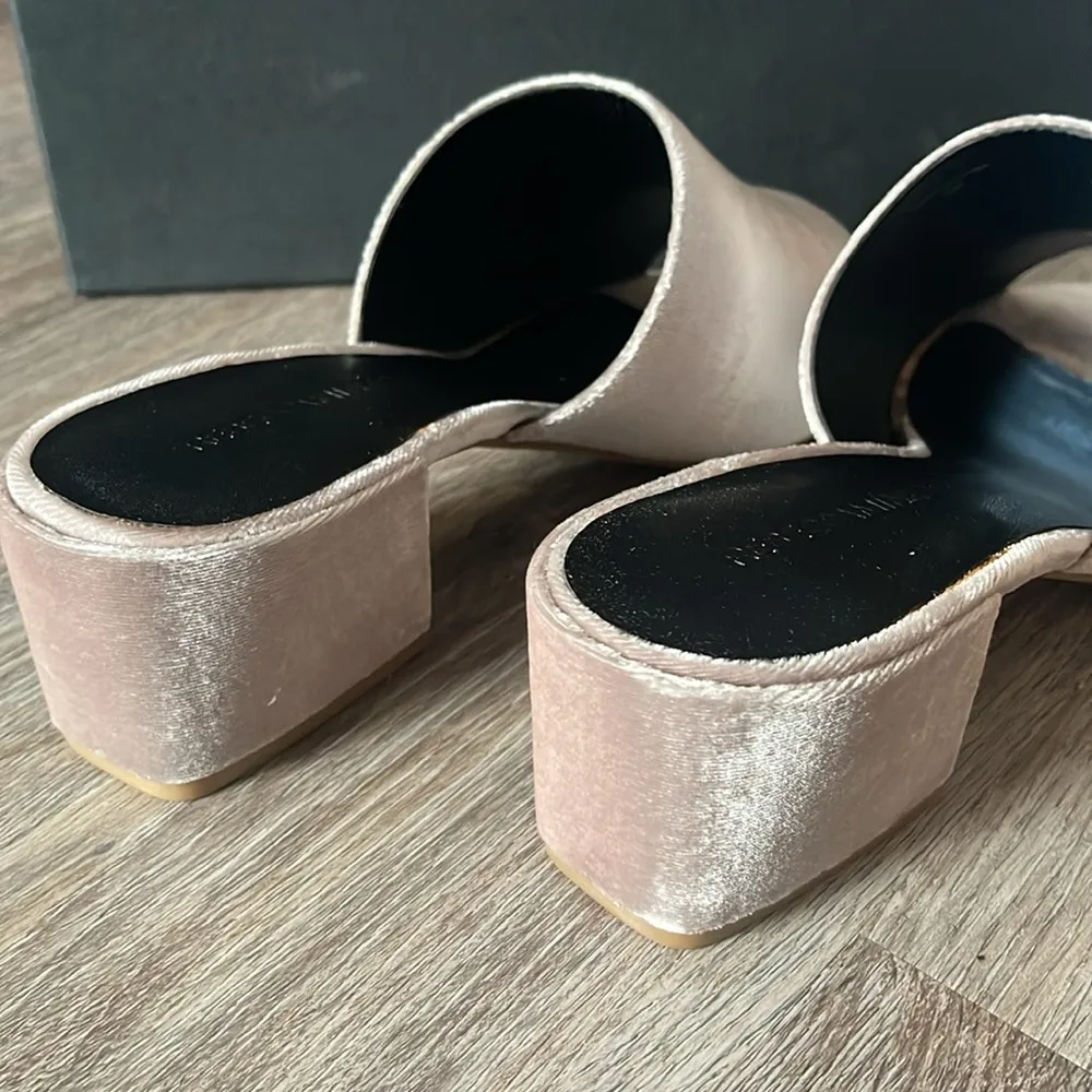 Rebecca Minkoff Ivonne Smooth Velvet Sandals Size 8 Medium - Image 3