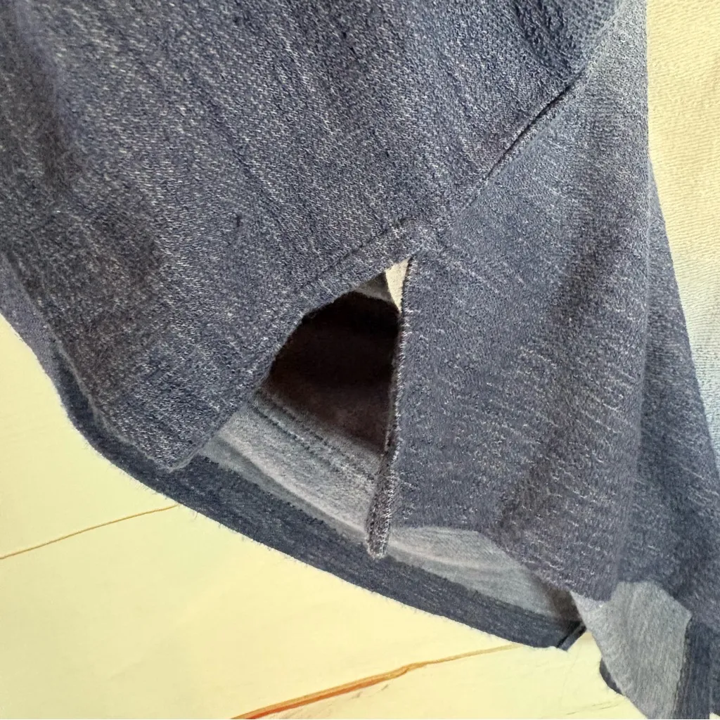 CJ Banks Soft Gray and Cream Garment - Image 4