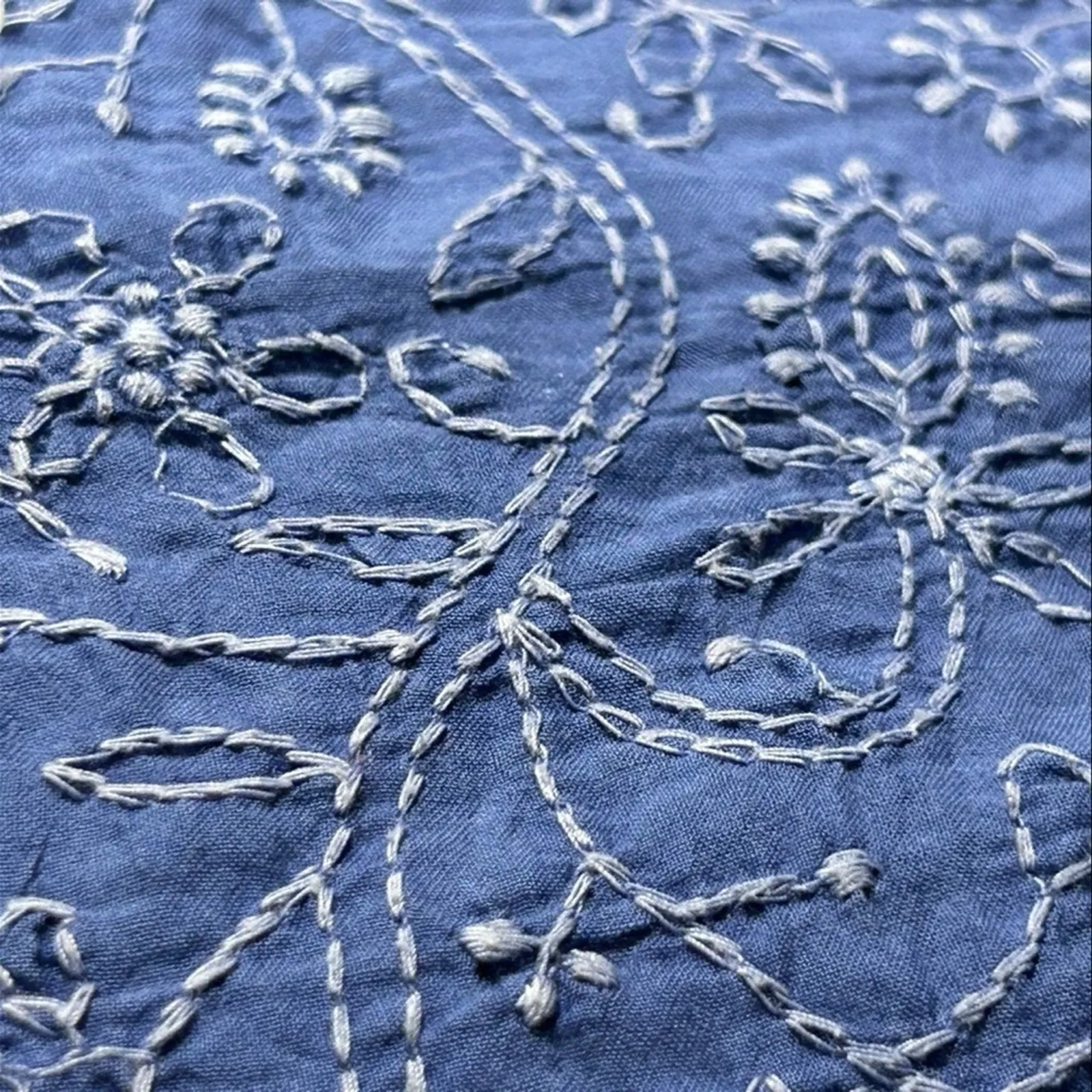 American Eagle Chambray Peasant Boho Blouse Embroidered Size S - Image 12