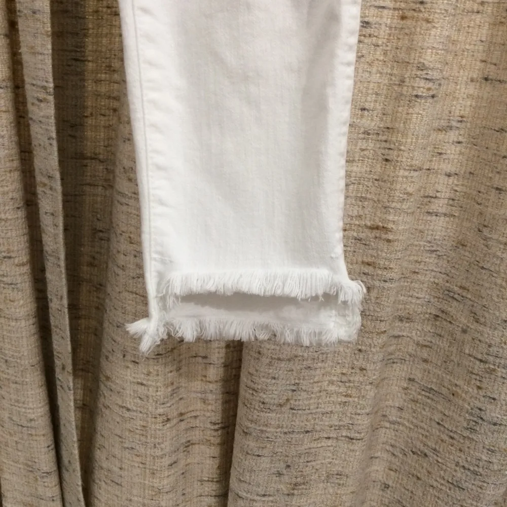 Madewell 10" High-Rise Skinny Step-Hem Jeans - Image 3