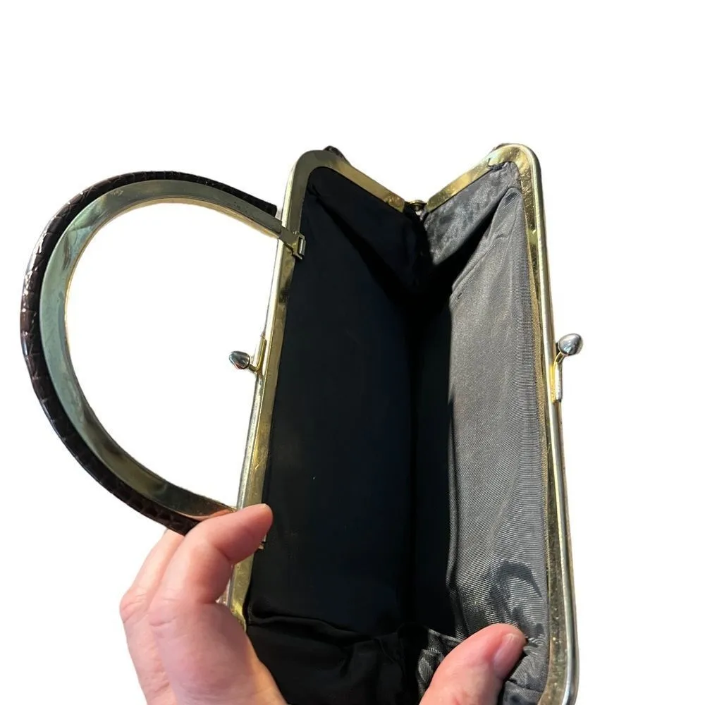 Vintage faux snakeskin brown clutch purse w/ bracelet style handle - Image 5