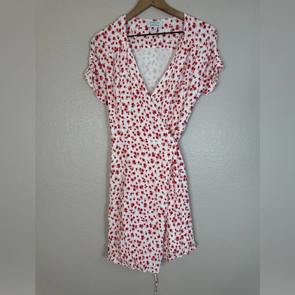 & Other Stories Los Angeles Atelier Red Floral Mini Wrap Dress  US 6 - Image 6