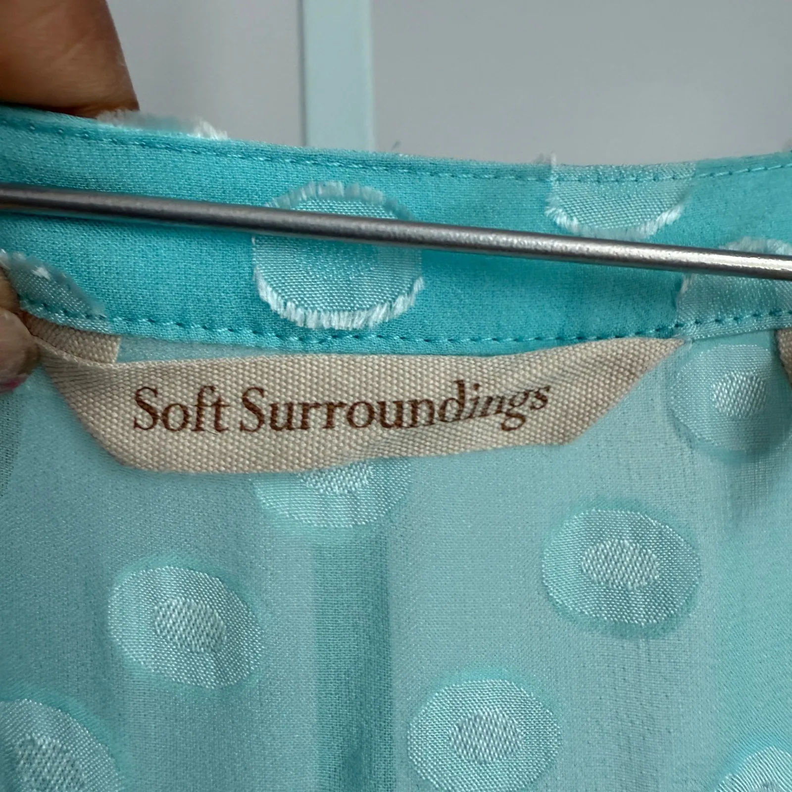 Soft Surroundings Aqua Blue Polka Dot Button Down‎ Short Sleeve Top L - Image 4