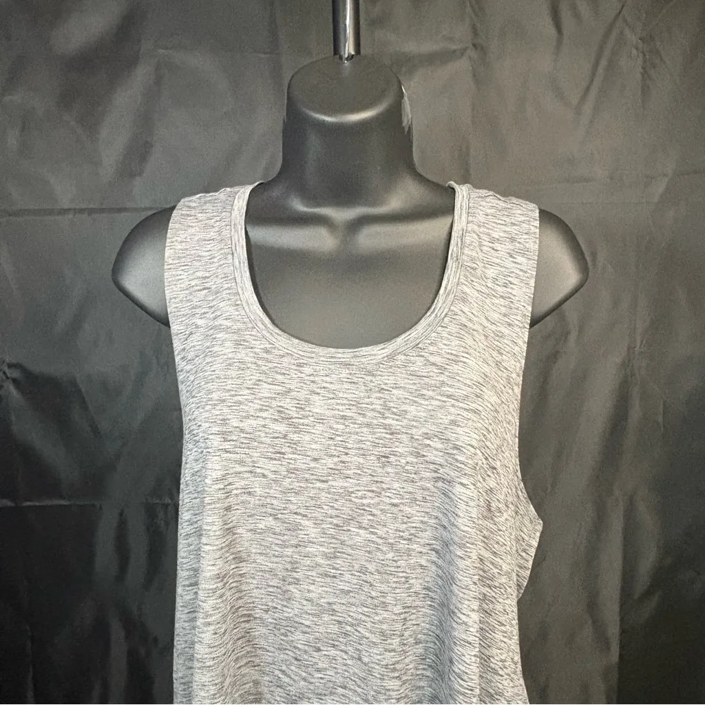 Athletic Heather Gray Women's Tank Top Size undefined - Image 3