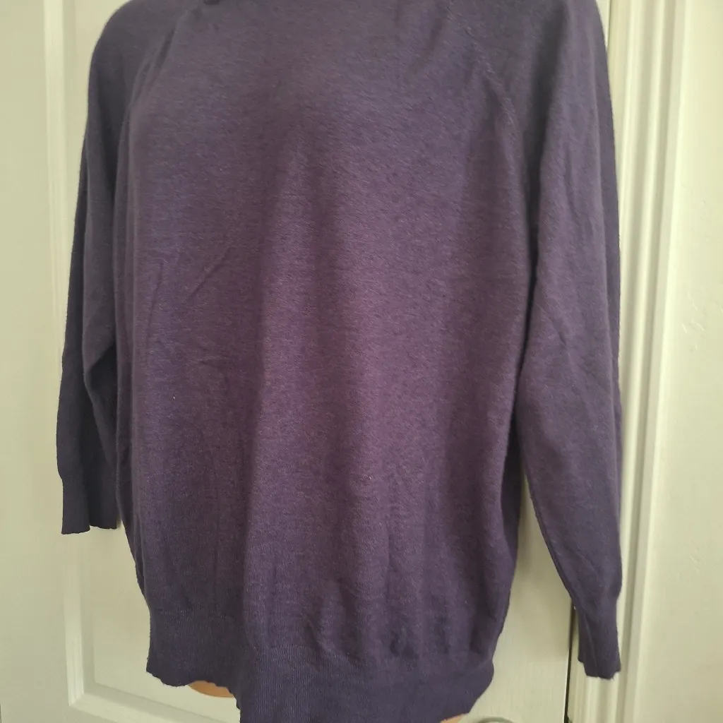 Torrid sz 3 Soft purple long sleeve sweater - Image 3