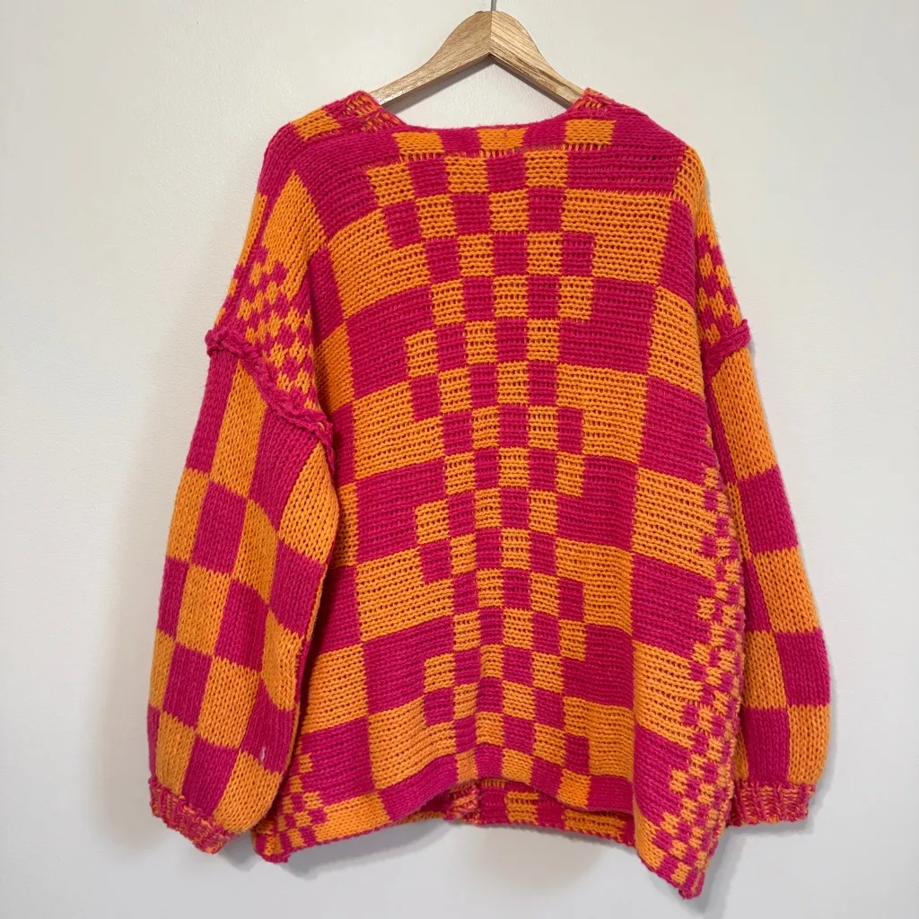 BiBi Oversized Checkered Cardigan Size Medium Pink Orange Boho - Image 7