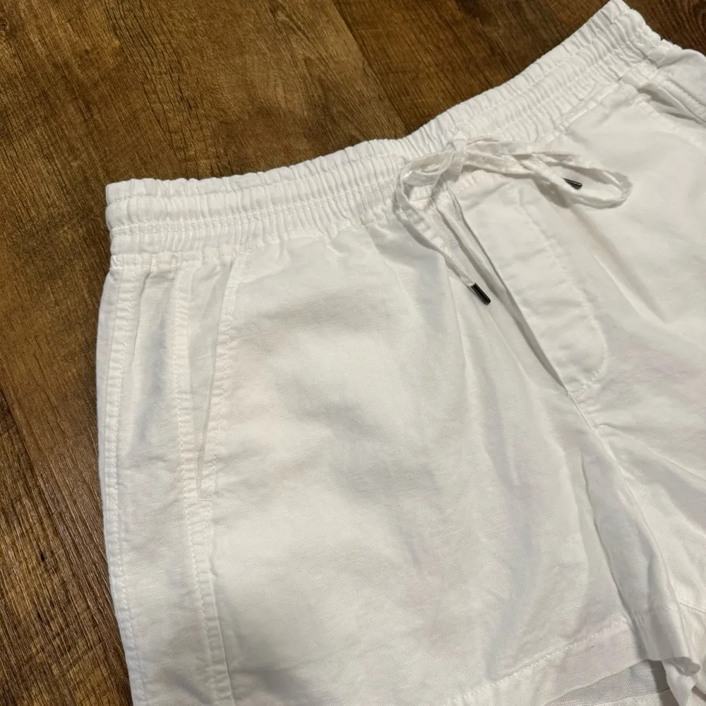 GAP Womens Linen Cotton Blend Shorts Sz Medium White Relaxed Stretch Waist - Image 5