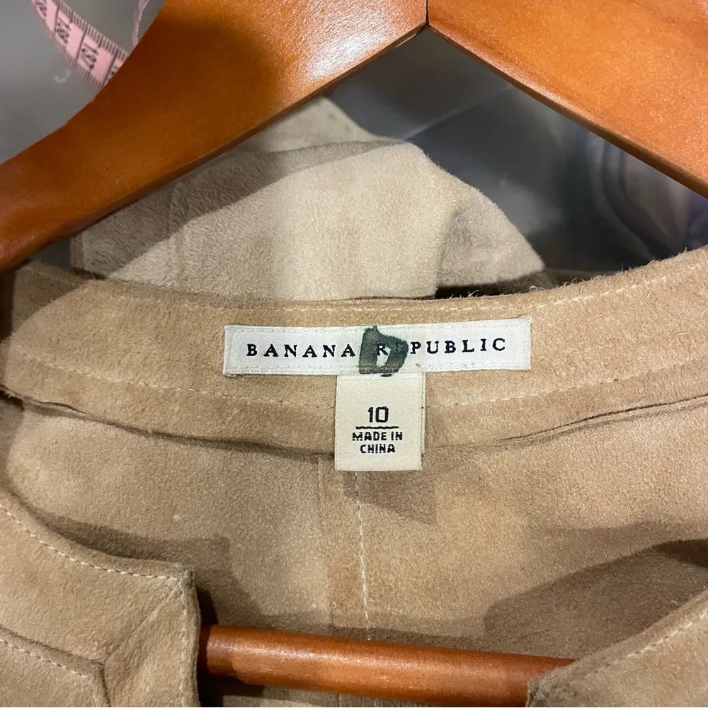 Y2k Beautiful Banana Republic tan camel suede deep v long sleeve tunic top - Image 13