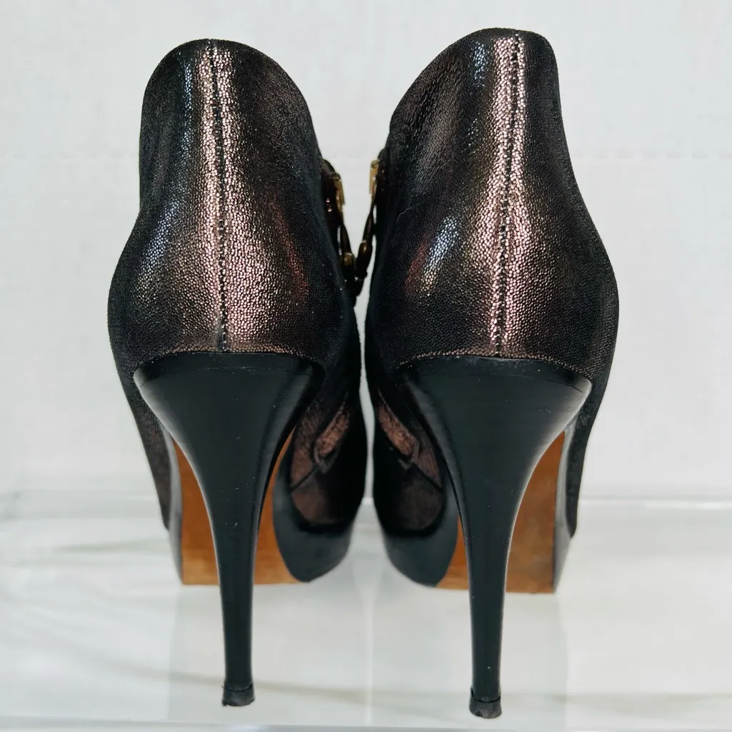 Donald Pliner Bronze Metal Leaf Kid Booties, Women’s 9 - Image 3