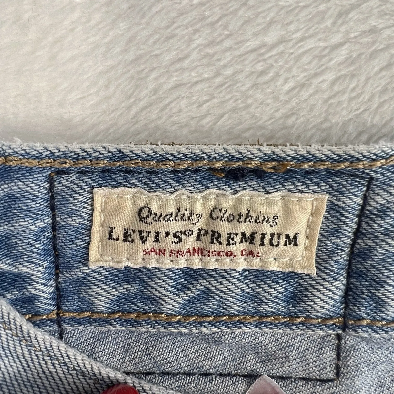 Levi's Sz 25 Premium Baggy Dad Jeans Slouchy Women’s Distressed Holes Grunge - Image 6